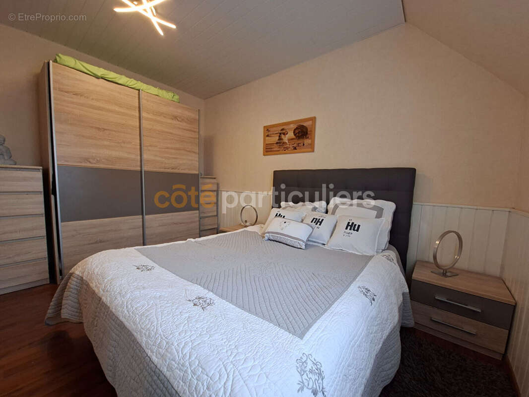 Saint-Malo, maison T6 rénovée plus maisonnette T3 indépendante - photo 7