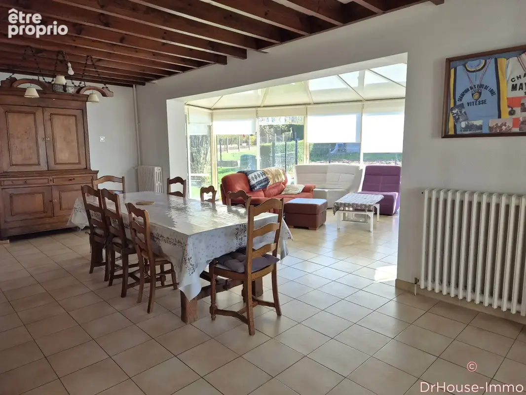 Maison 8 pièces 135 m² à vendre à Gorron (53120) - photo 7