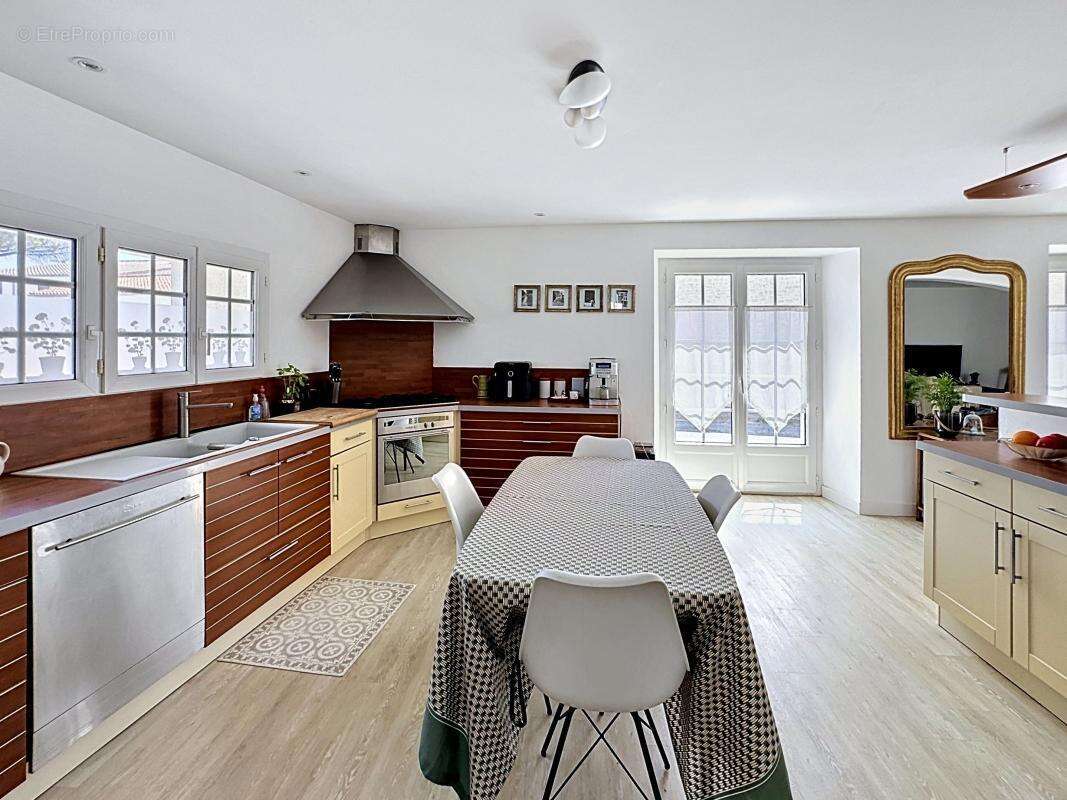 Maison à MARSILLY