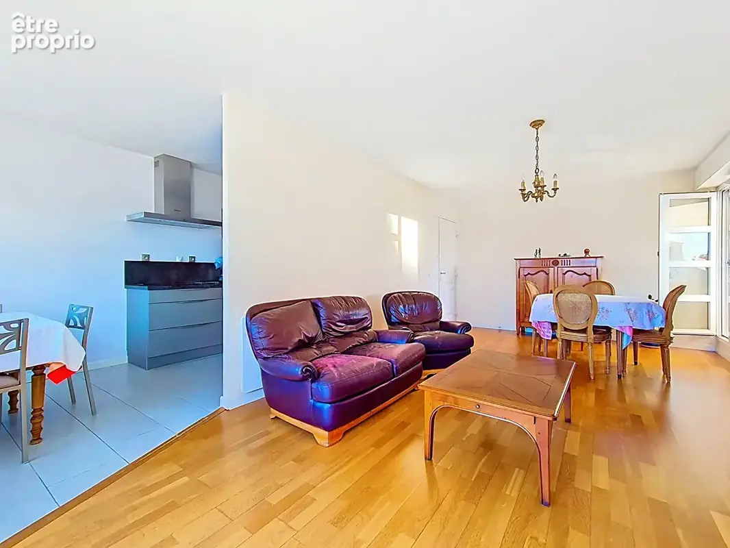 Angers quartier Madeleine T4 73m² avec garage - photo 3