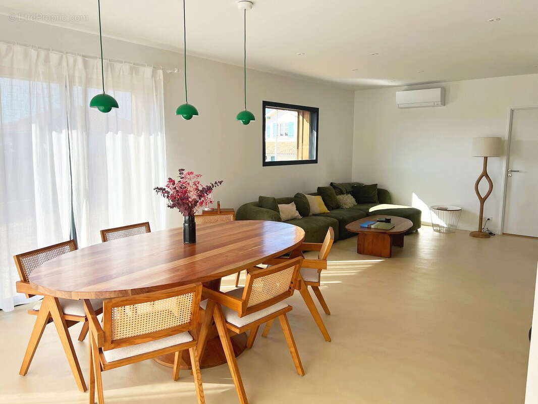 Photo 4 - Maison à SAINT-JULIEN-EN-BORN