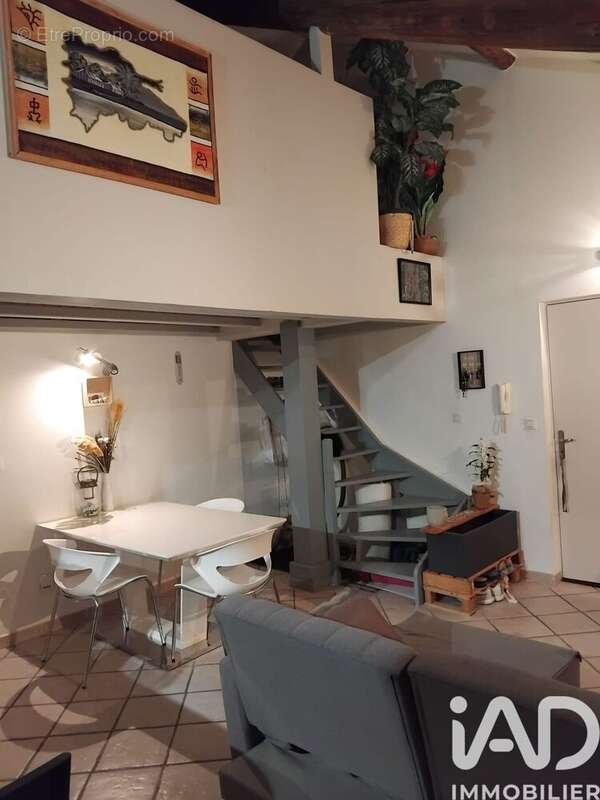 Photo 4 - Appartement à ROQUEMAURE