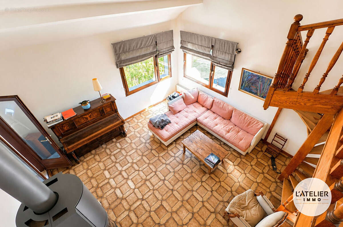 Exclusivité -  rosnay - belle maison familiale - environ 200 m² - 5 chambres - sous-sol complet - terrain de 2 500 m² - photo 6