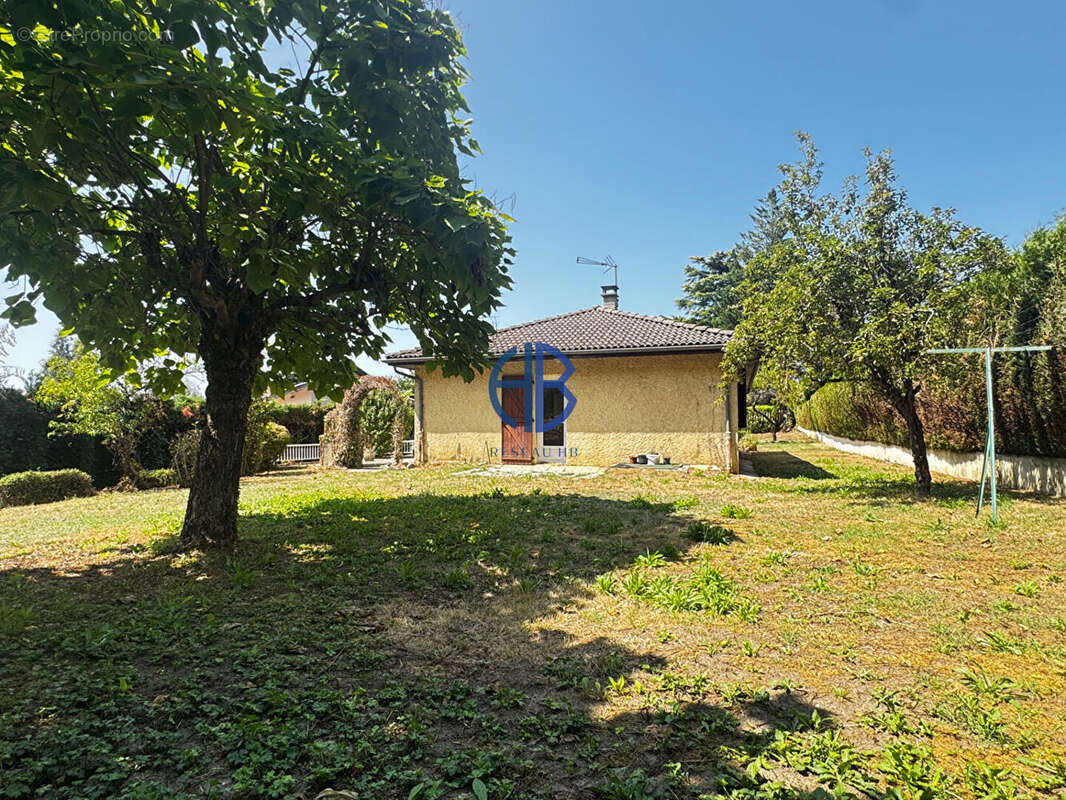 Maison de plain-pied de 90,62 m² avec sous-sol complet sur terrain de 1 050 m² ? Bourgoin-Jallieu - photo 16