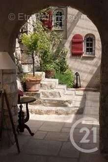 Maison à LE BAR-SUR-LOUP