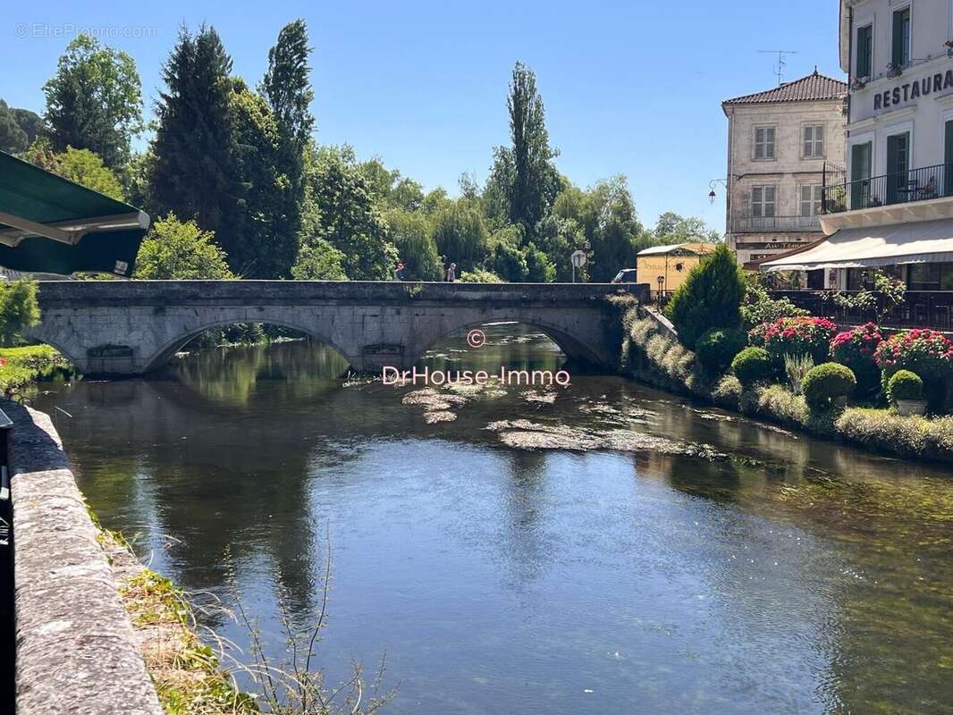 Commerce à BRANTOME