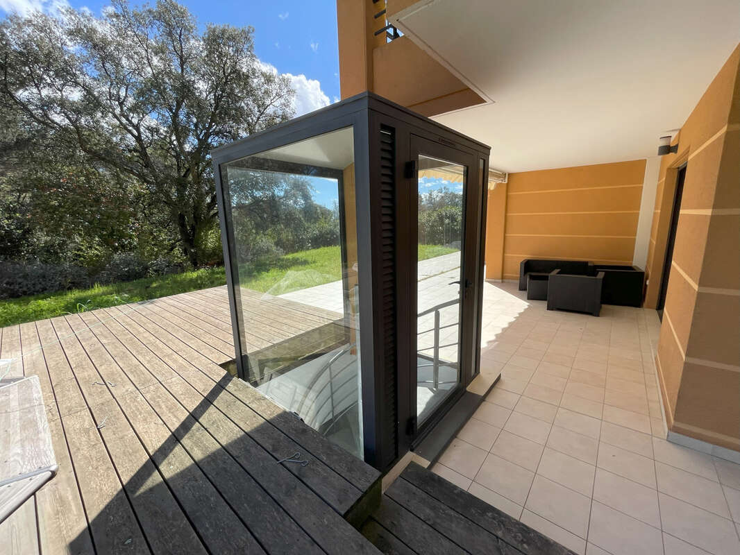 Appartement à SAINT-RAPHAEL