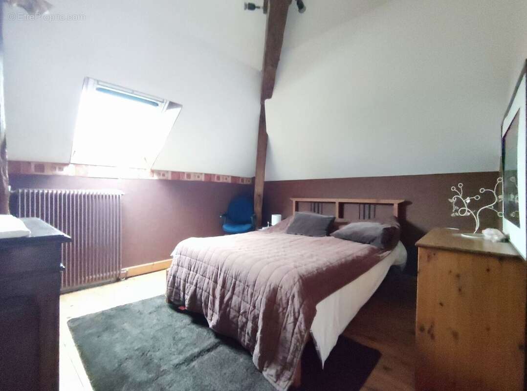 Maison à MONTLIGNON