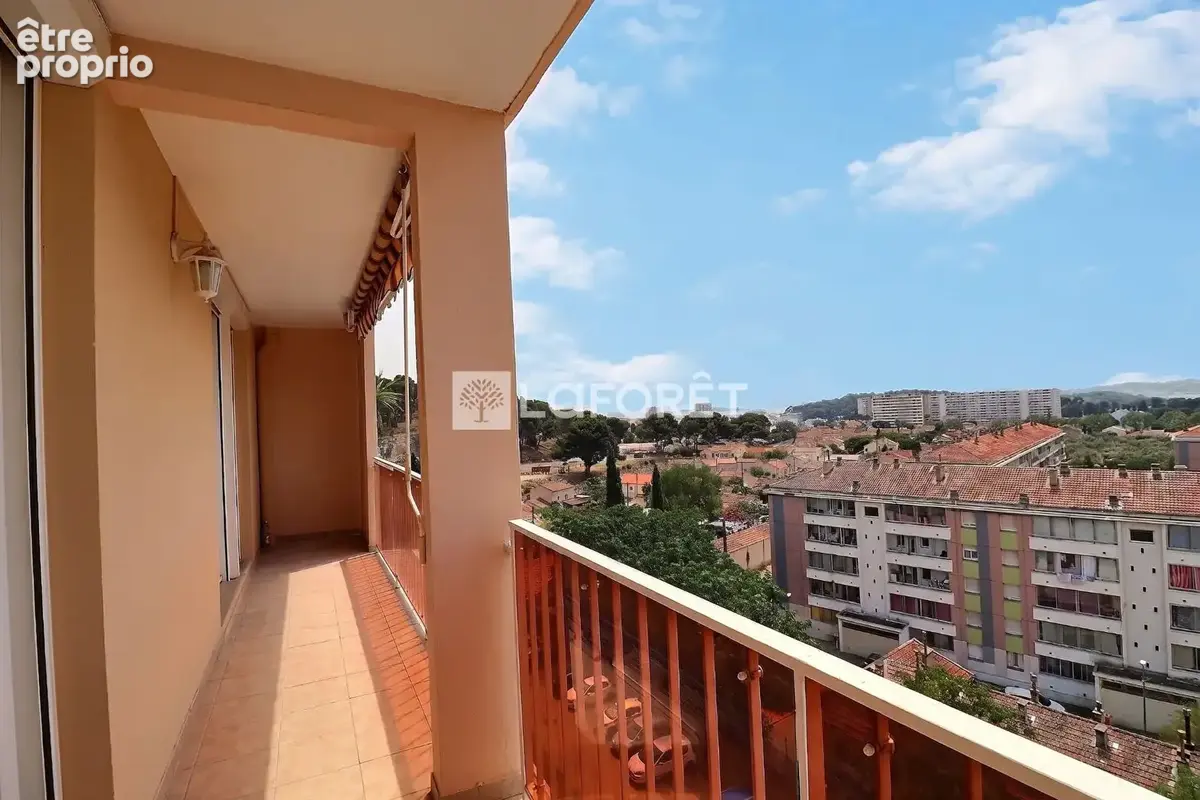 Appartement Toulon 4 pièce(s) 74 m2 - photo 2