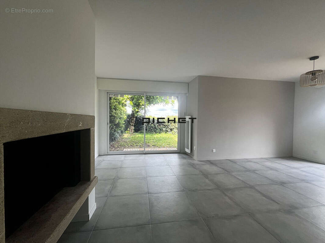 Appartement à GUJAN-MESTRAS
