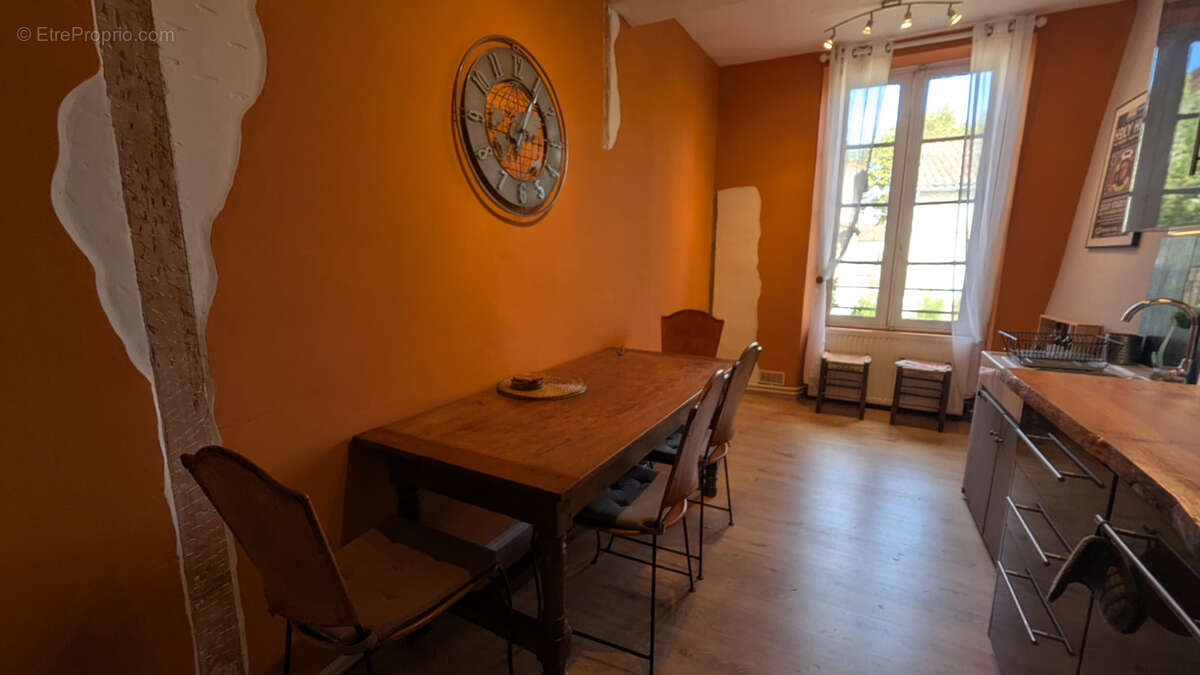 Appartement à MIREPOIX