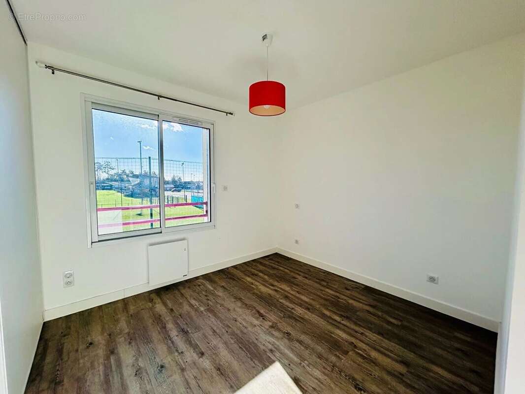 Maison à PARENTIS-EN-BORN