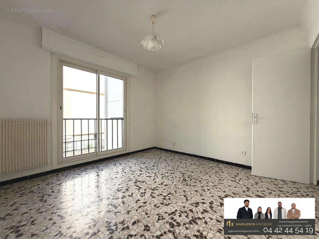 Appartement 59 m² à Martigues  - photo 7