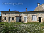 Maison à SAINT-TROJAN