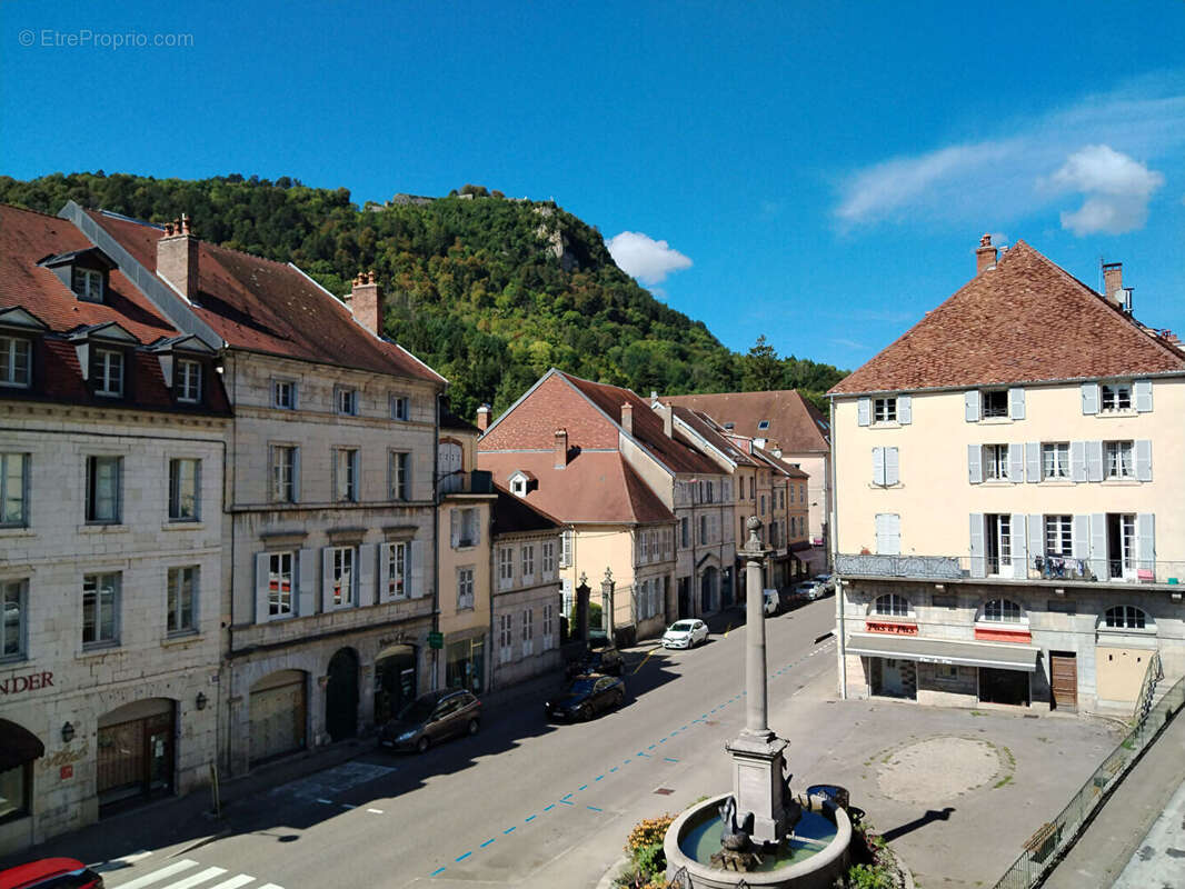 Appartement à SALINS-LES-BAINS