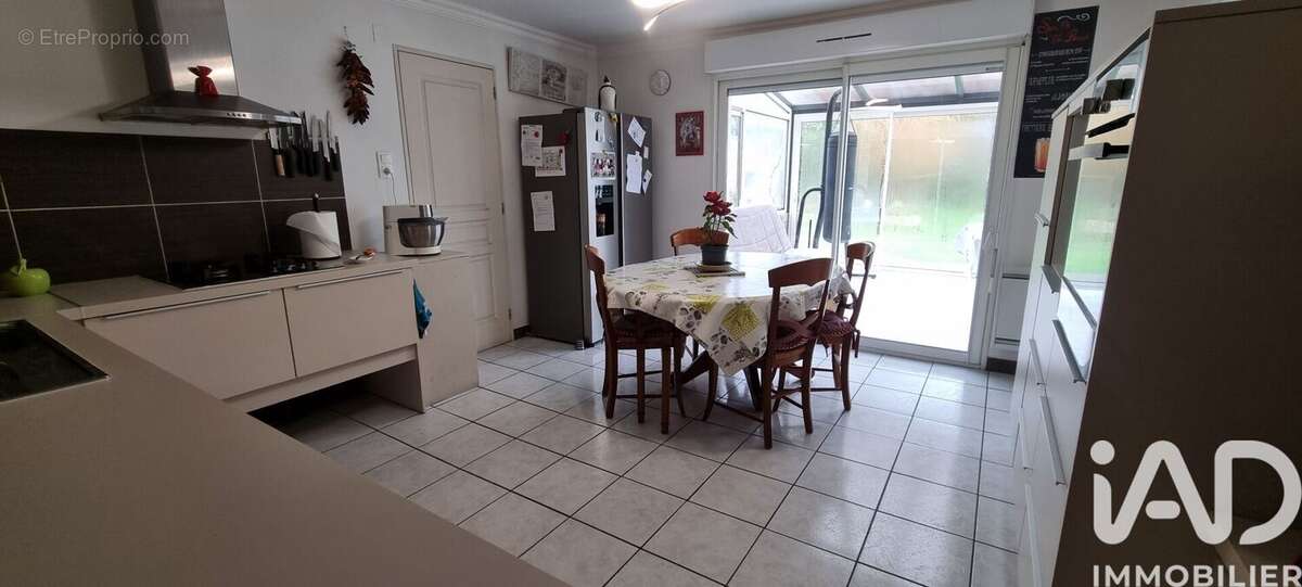 Photo 5 - Maison à LES PEINTURES