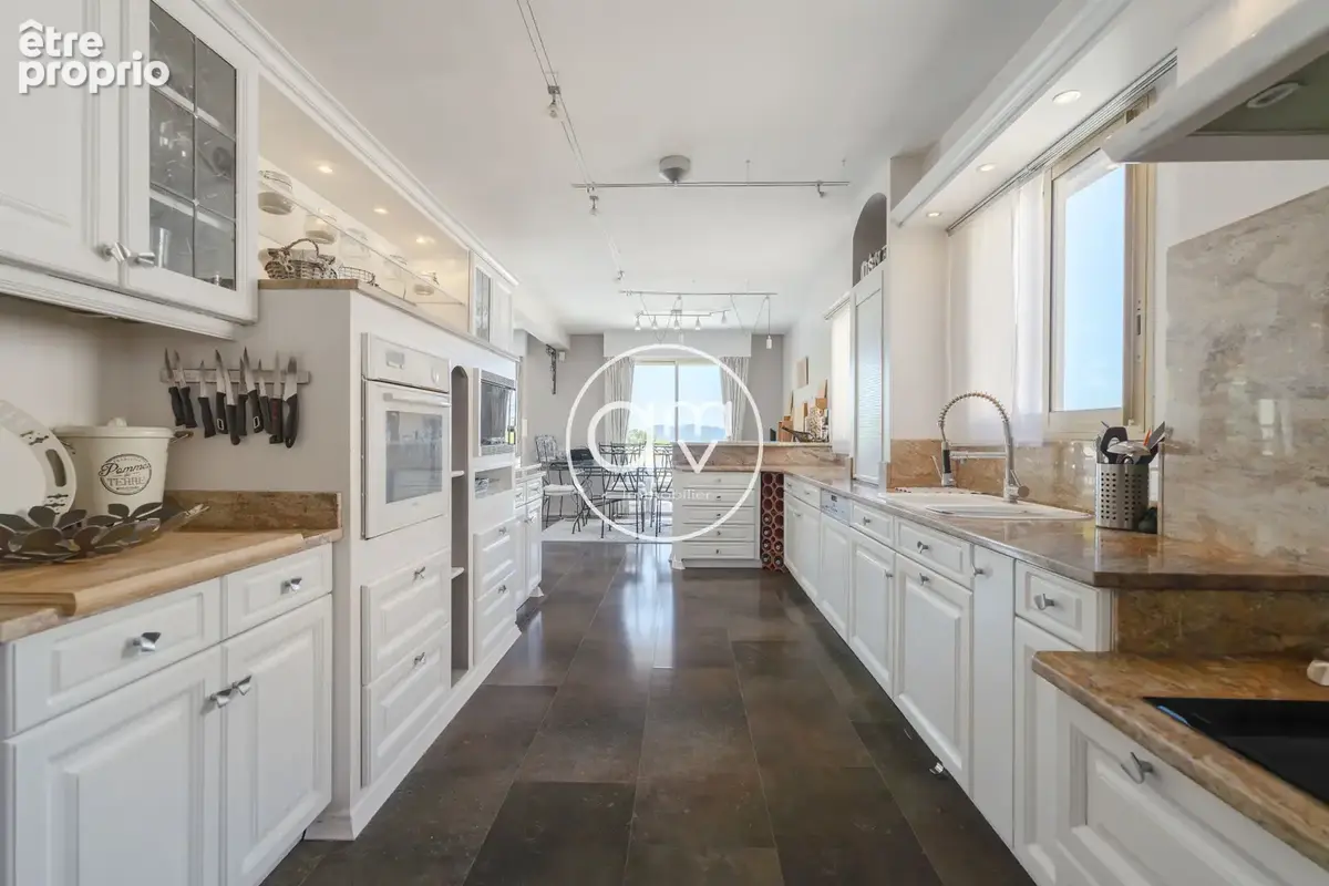 Toulon ouest - appartement maison 196m2 - au calme - garage - vue degagee - photo 4