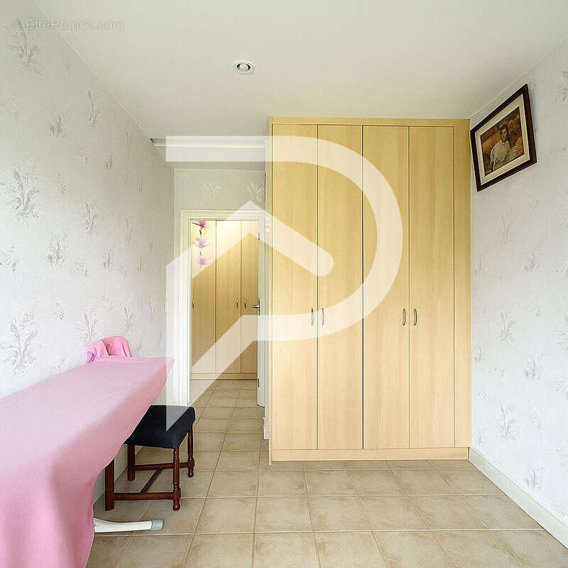 Appartement à BONDY