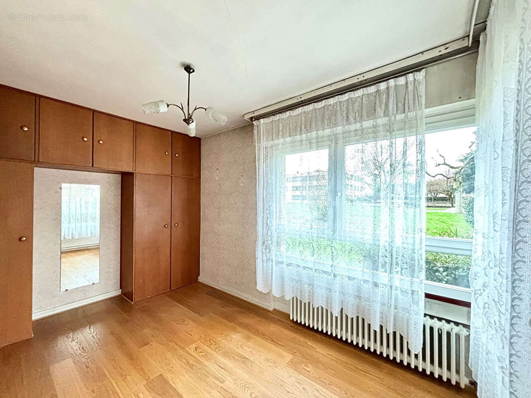 Appartement à LONGJUMEAU