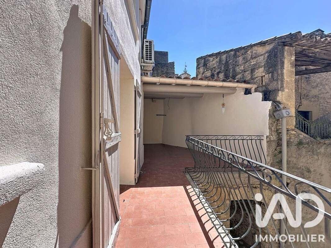 Maison 90 m² à Vers-Pont-Du-Gard  - photo 5