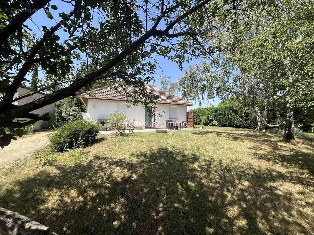 Maison à MARIGNY-BRIZAY