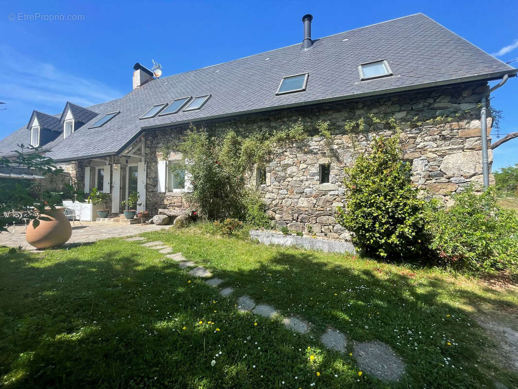 Maison à BORT-LES-ORGUES