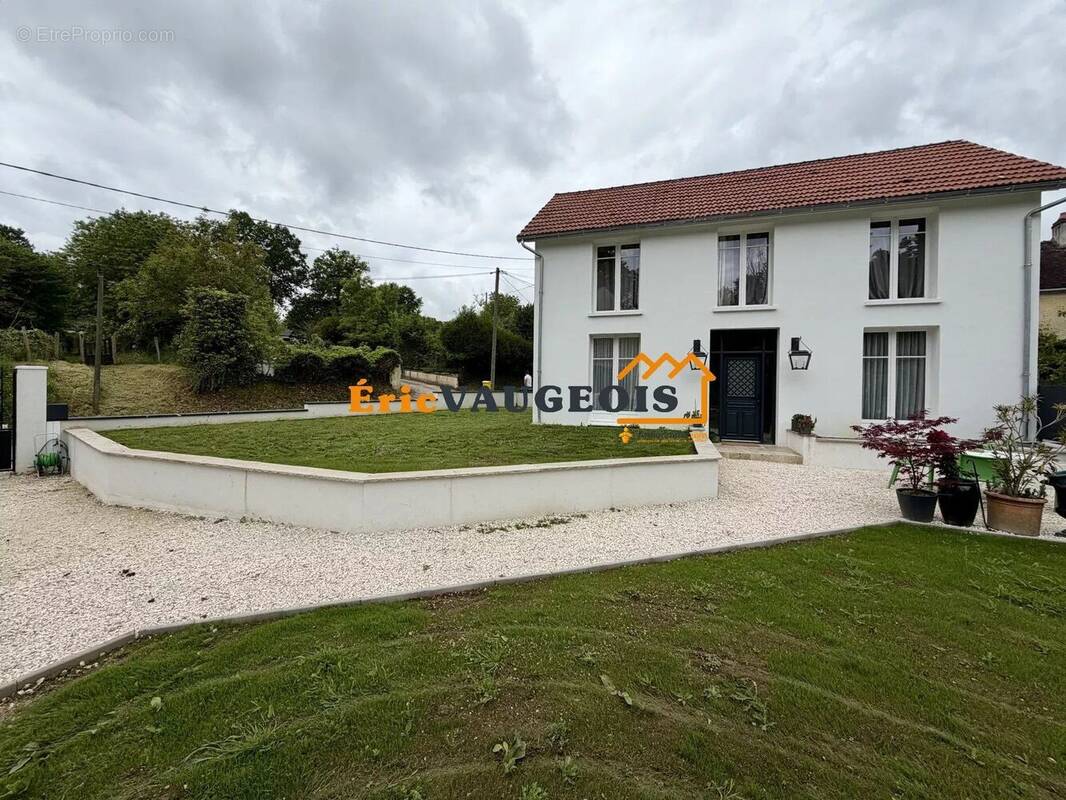 Maison à COULOMMIERS