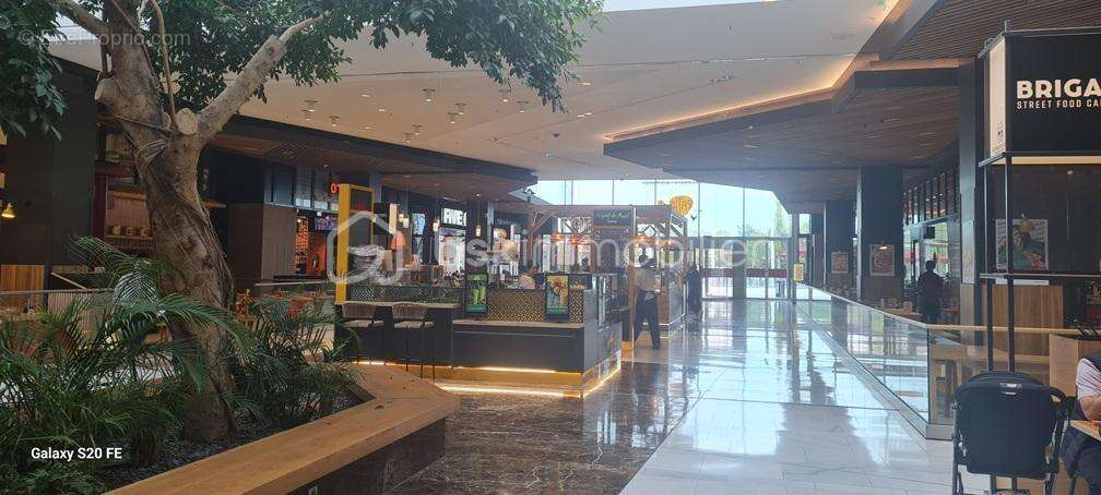 Emplacement commercial premium restaurant kiosque centre commercial carre senart lieusaint - photo 3