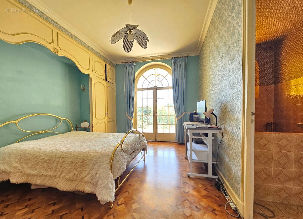 Maison 322m² à roullet-saint-estèphe - photo 10