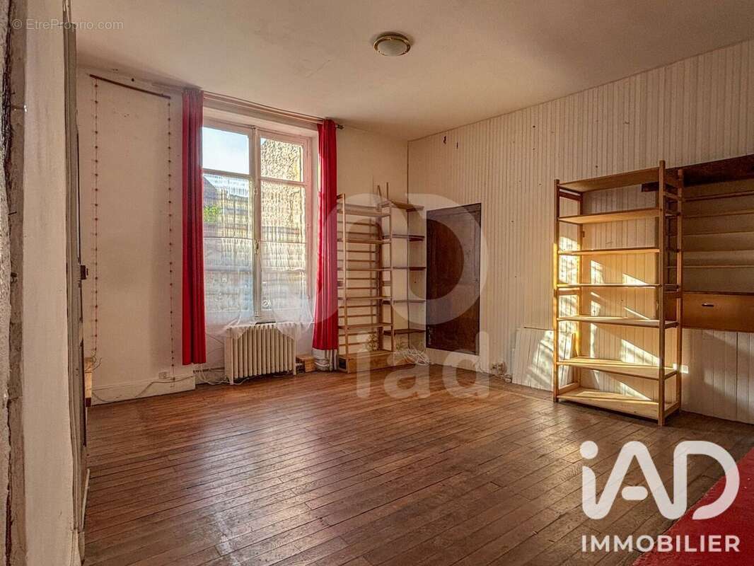 Maison 228 m² à Montlucon  - photo 3