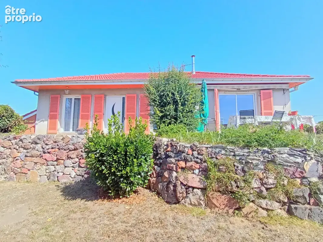 Photo Maison à Veauche au prix de 255 000€