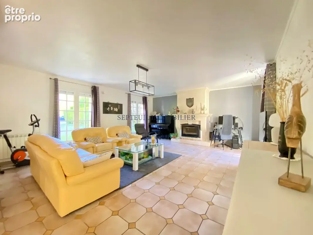 Maison traditionnelle parfait état 170m2. 7 pièces, 4 chambres. 1 360 m2 de terrain - photo 10