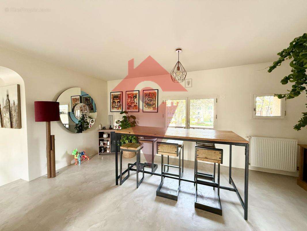 Maison à LES ALLUETS-LE-ROI