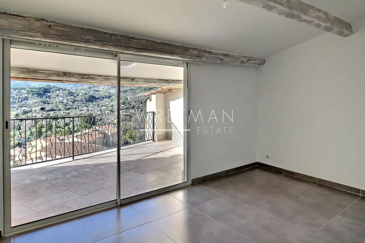 Appartement à FAYENCE