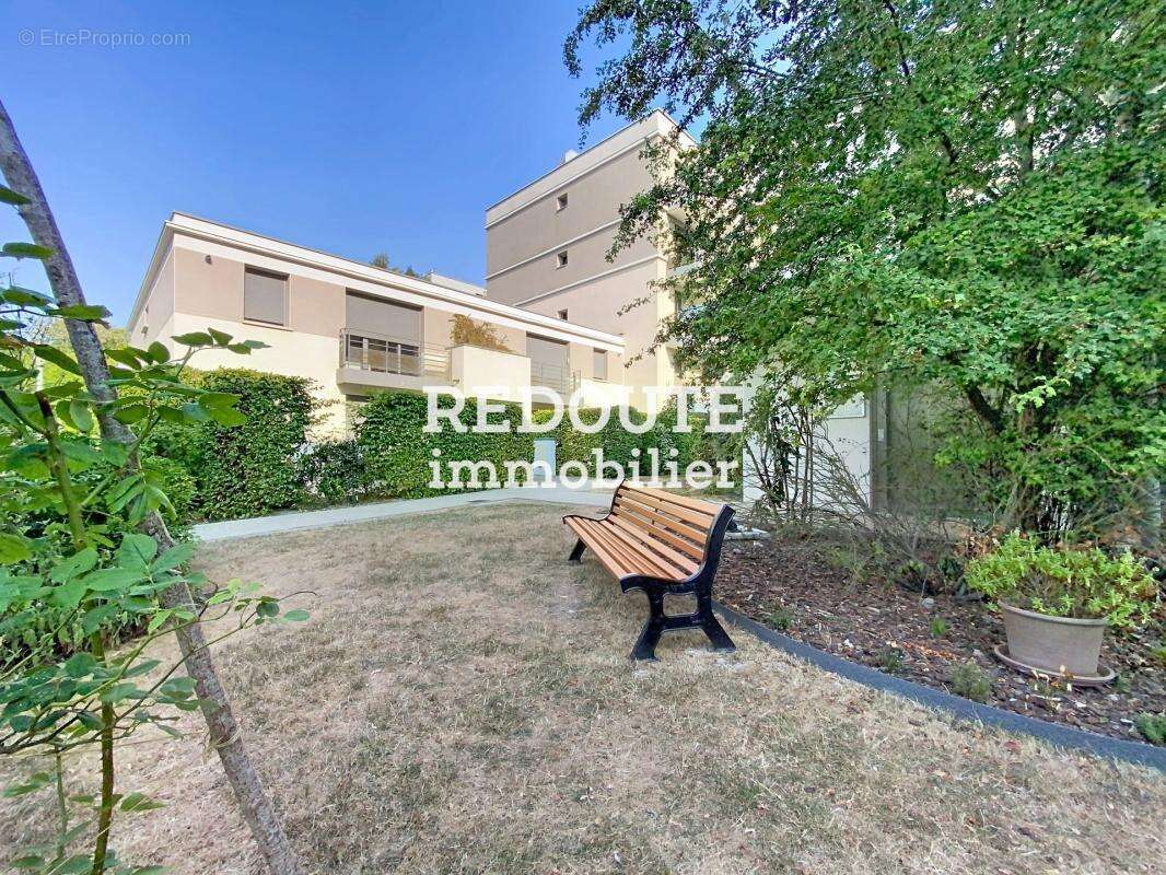 A vendre reims 51100 : appartement t 4 dernier etage / terrasse / balcon / parking et cave centre ville - photo 8