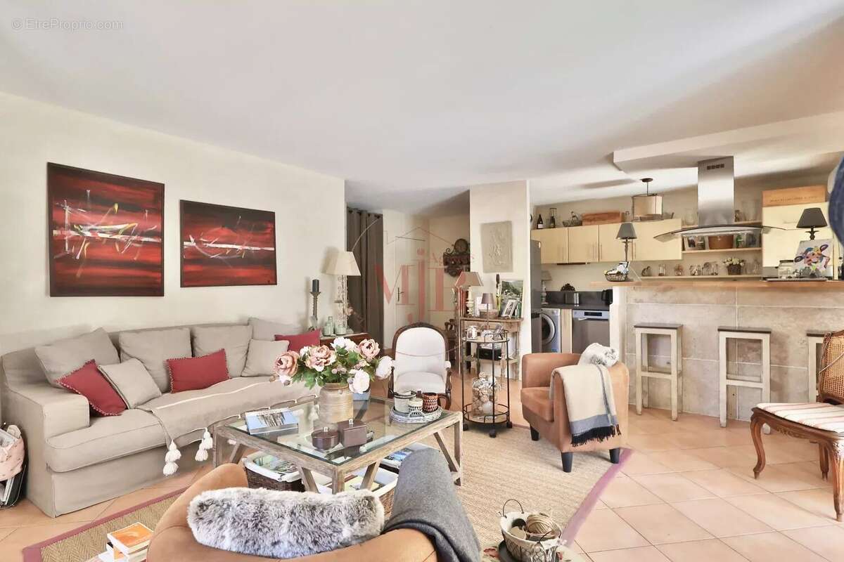 Appartement à AIX-EN-PROVENCE