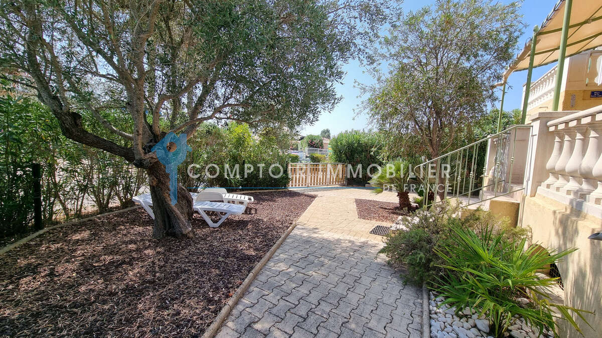 VAR (83) - À VENDRE - VIDAUBAN - Villa 3 chambres dans un domaine hôtelier sécurisé - photo 13