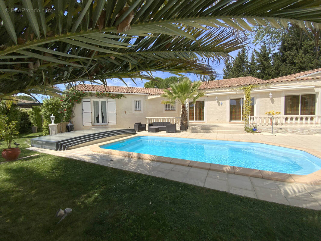Maison à UZES
