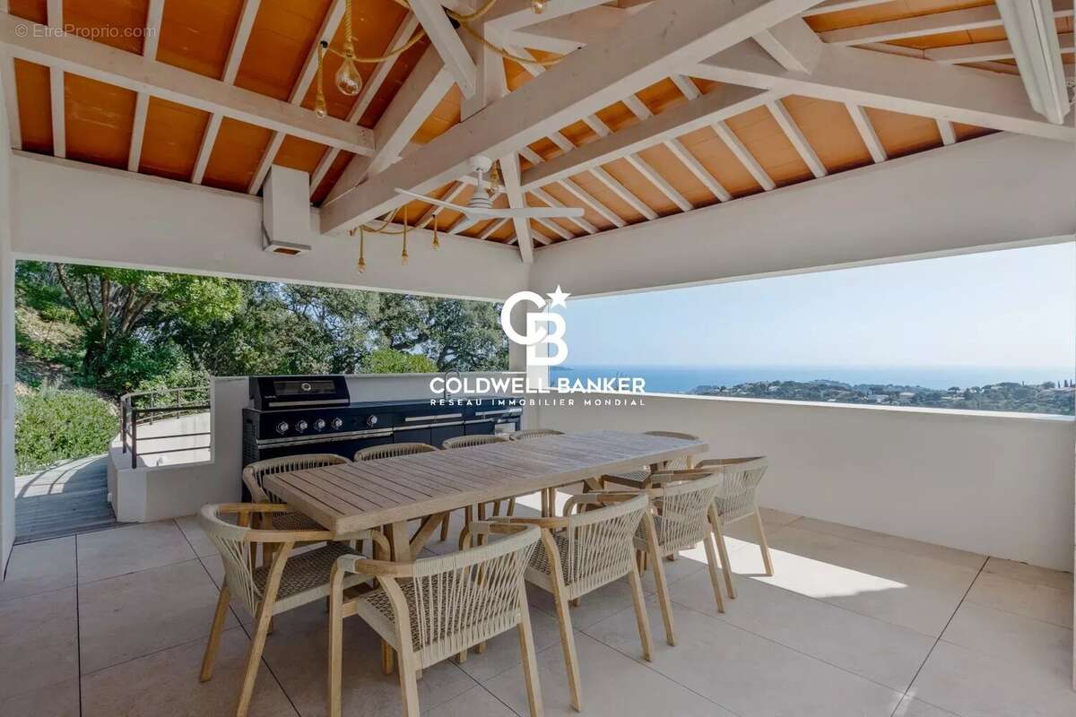 Maison à CAVALAIRE-SUR-MER