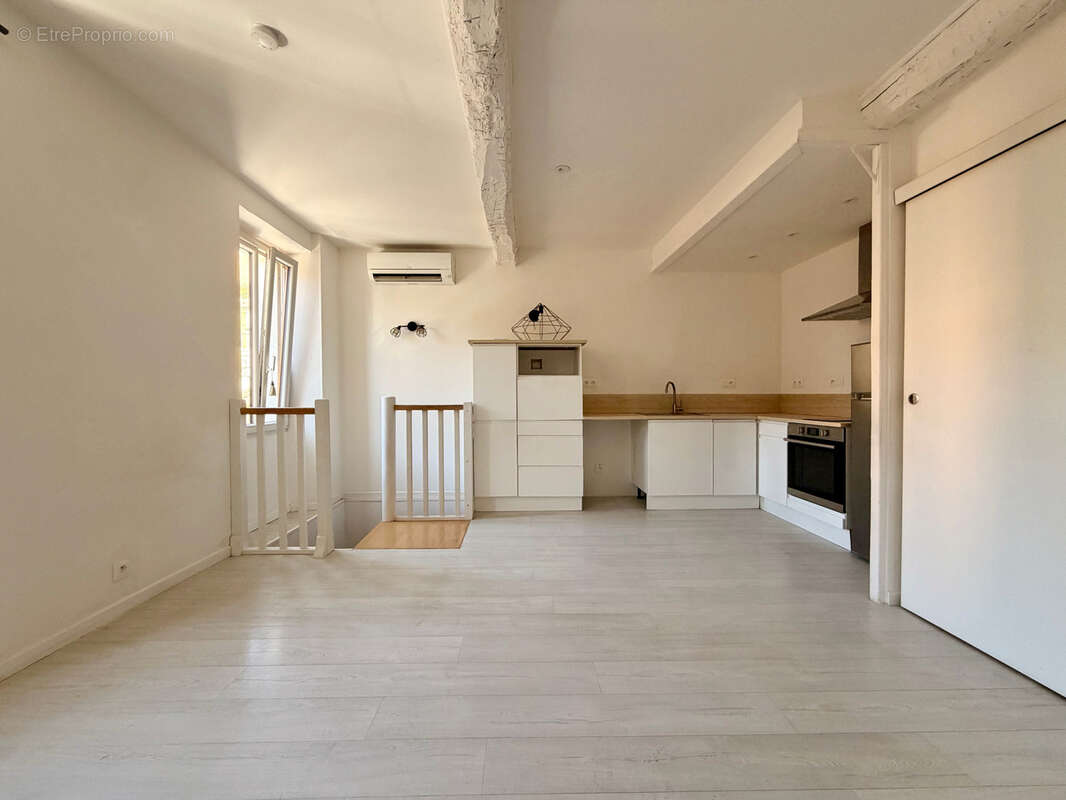 Appartement à PIERREFEU-DU-VAR