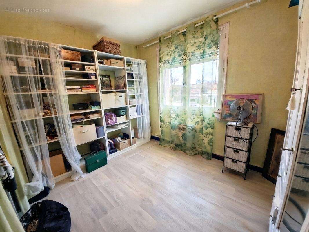 Marseillette : votre maison t4 avec vue imprenable - photo 6