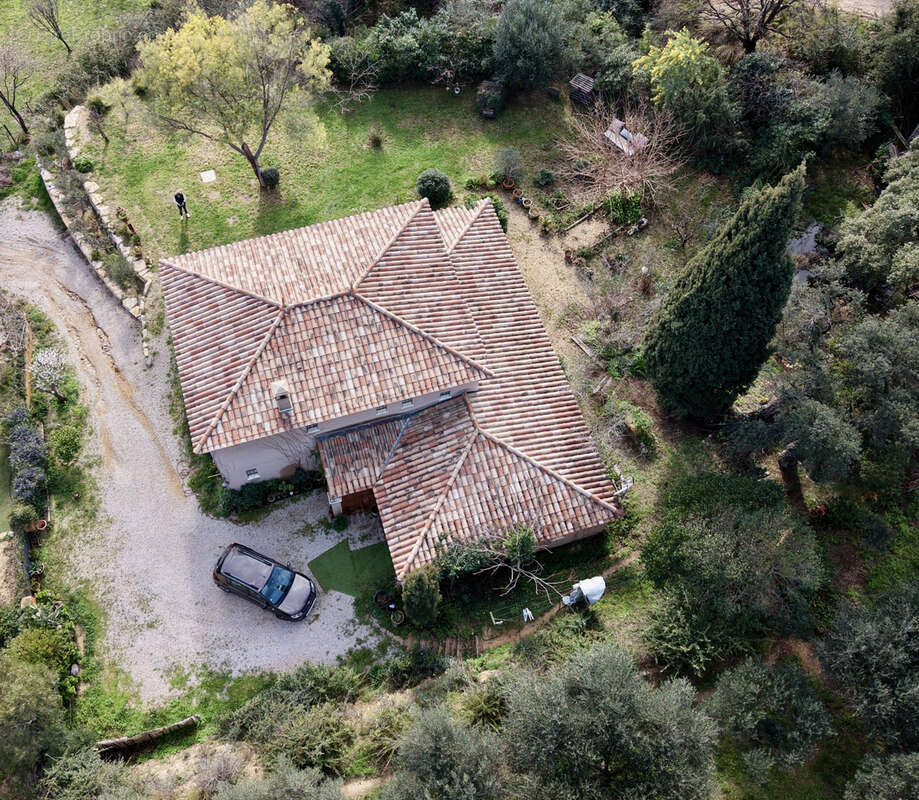 Maison à PLAN-DE-LA-TOUR