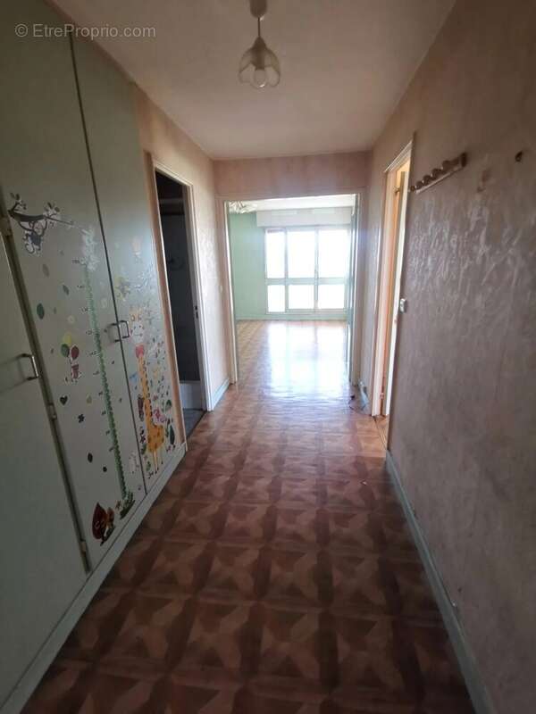 Appartement à IVRY-SUR-SEINE