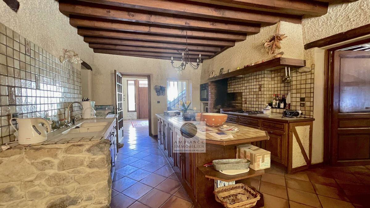 Maison à CLIOUSCLAT