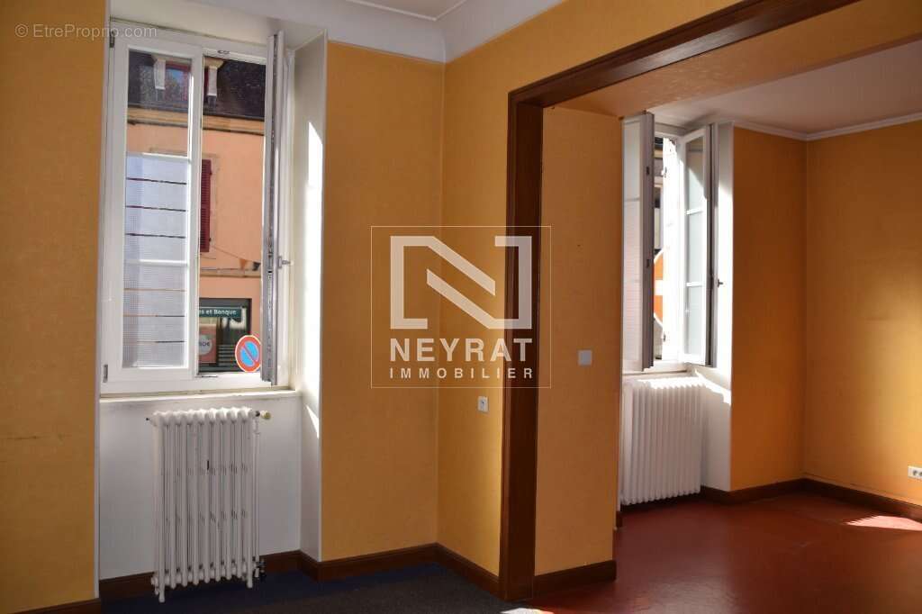 Appartement à ARNAY-LE-DUC