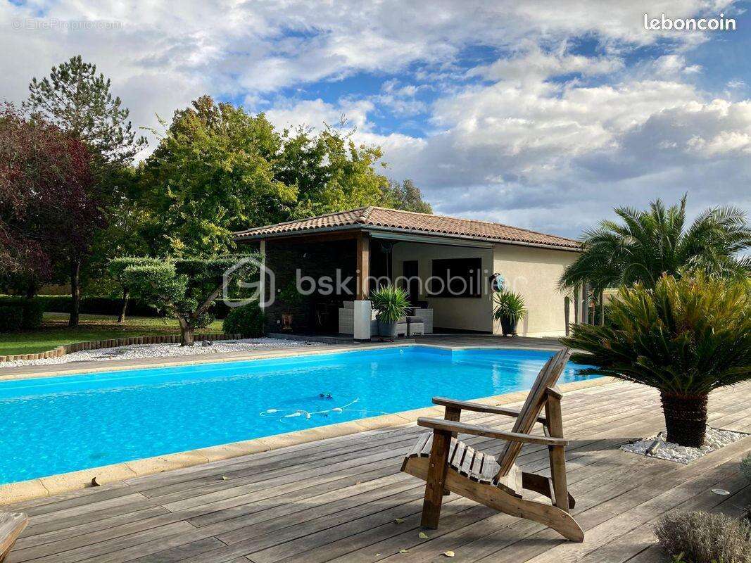 Maison à CASTELJALOUX