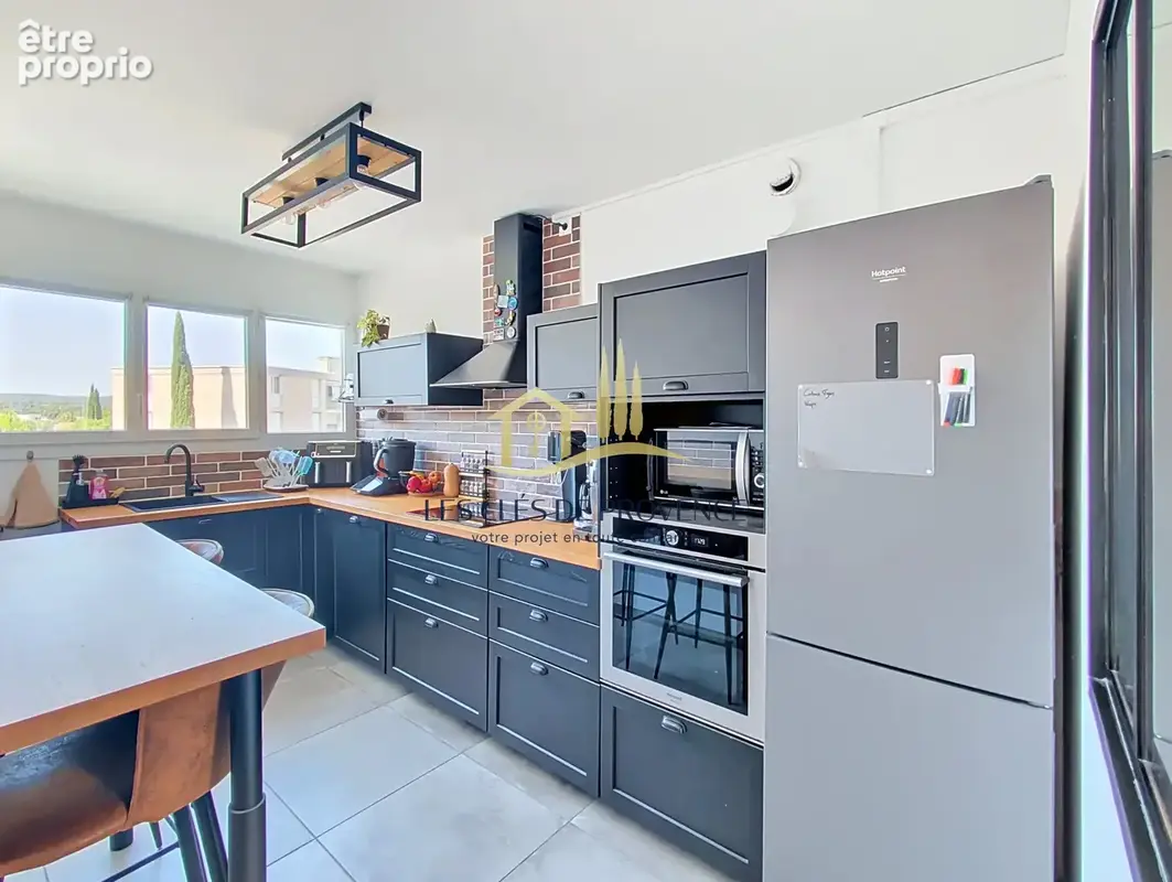 Appartement T3/4 avec balcon terrasse dans le centre de Rognac - photo 8