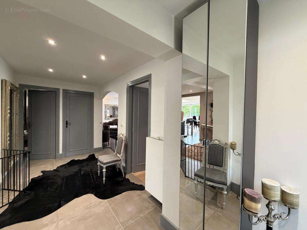 Maison à VILLIERS-SUR-MORIN