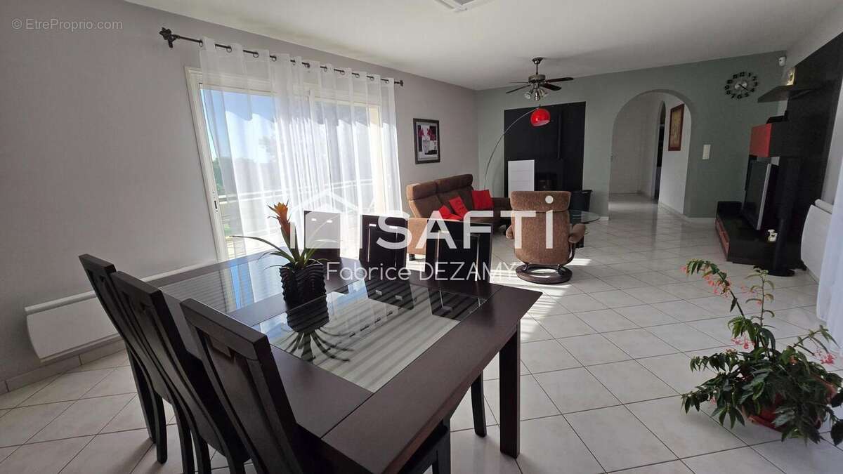 Photo 3 - Maison à MERVENT