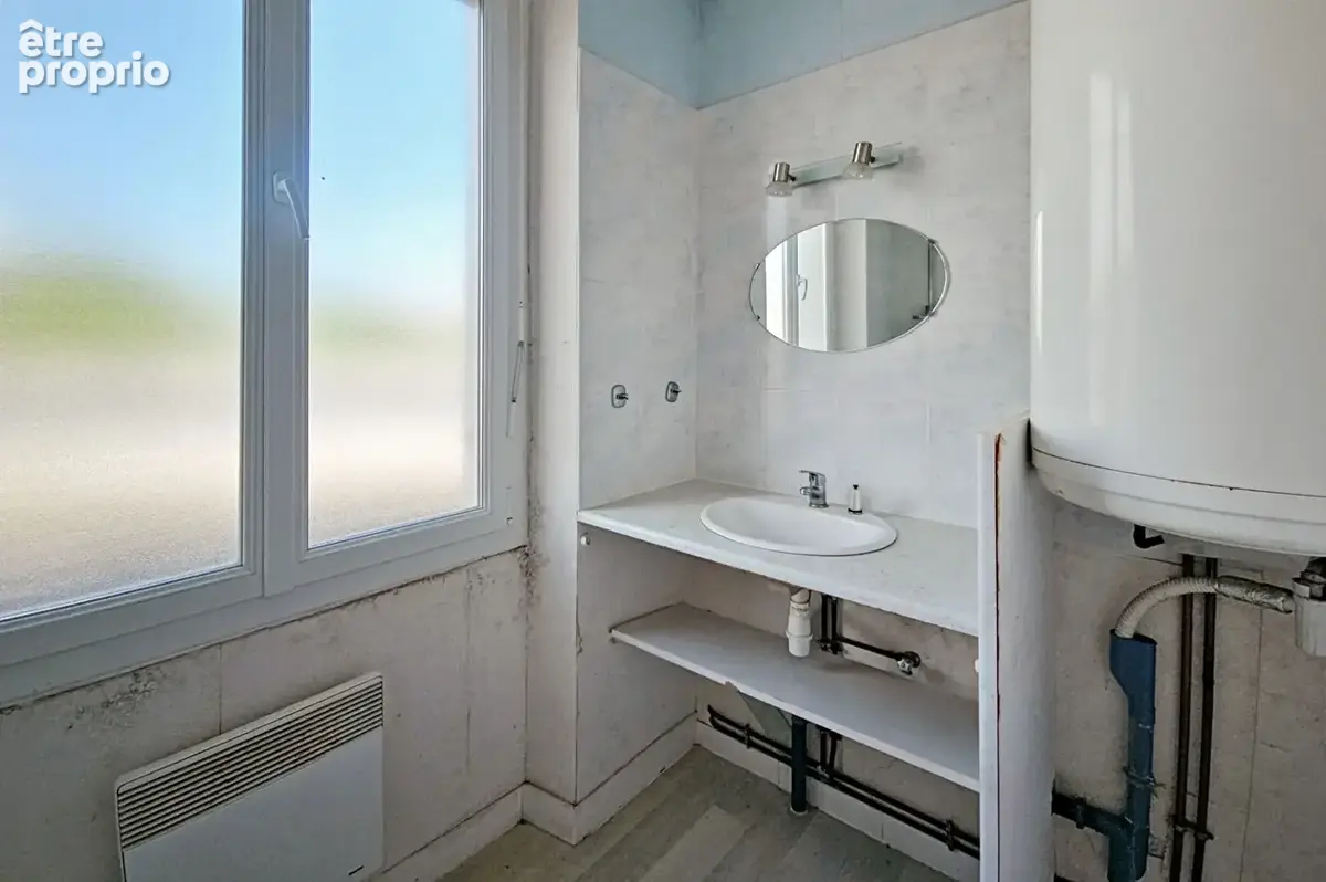 PAUILLAC 33250 - Immeuble 200 m² - investissement locatif -  CENTRE VILLE - photo 10